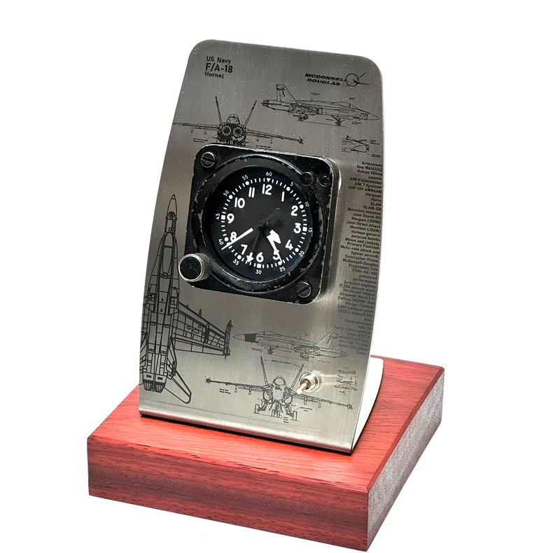 F/A-18 Cockpit clock (NSN 6645-01-311-5481) in working state