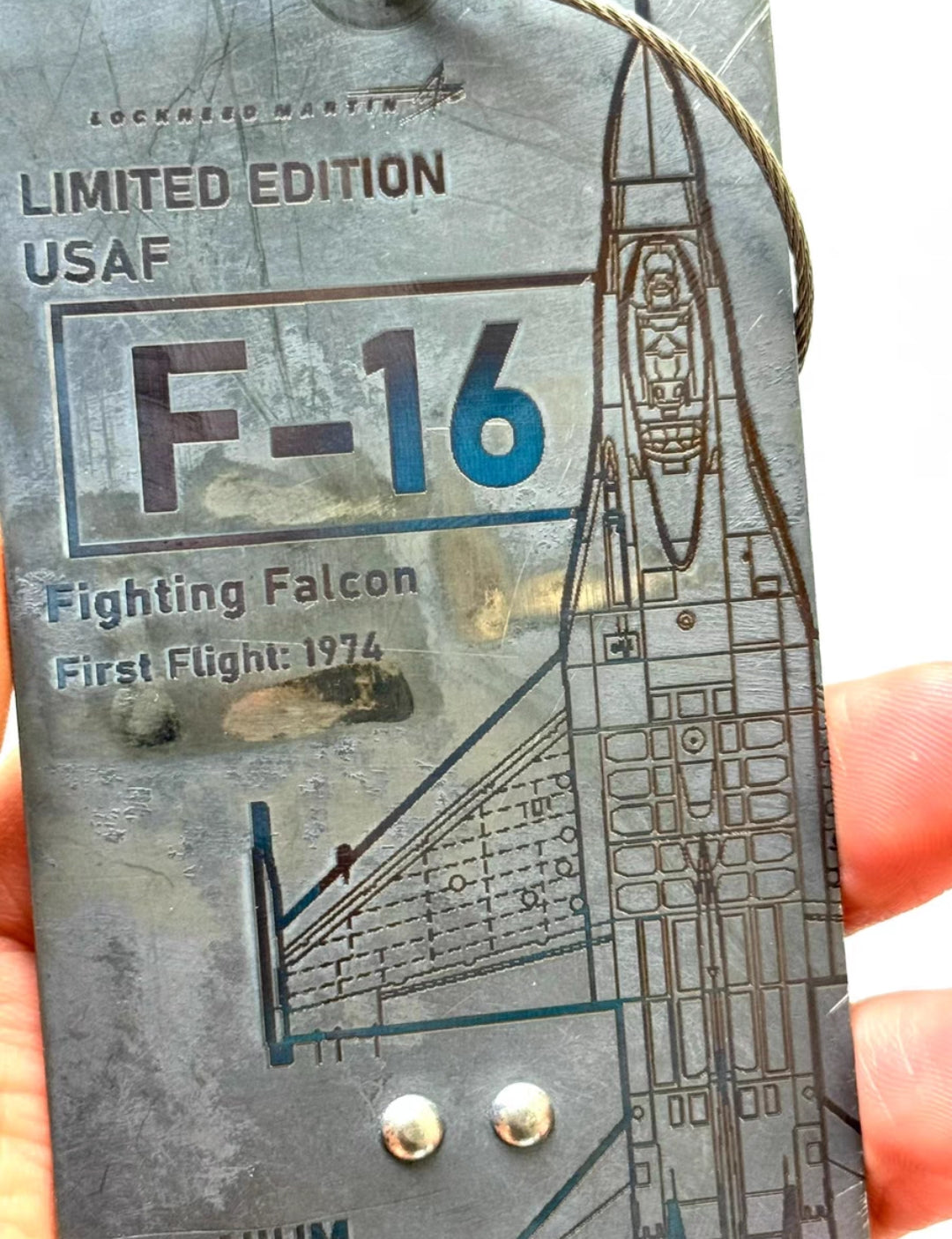 F-16 Fighting Falcon Engine Panel Luggage Tag - Titanium Alloy Limited Edition